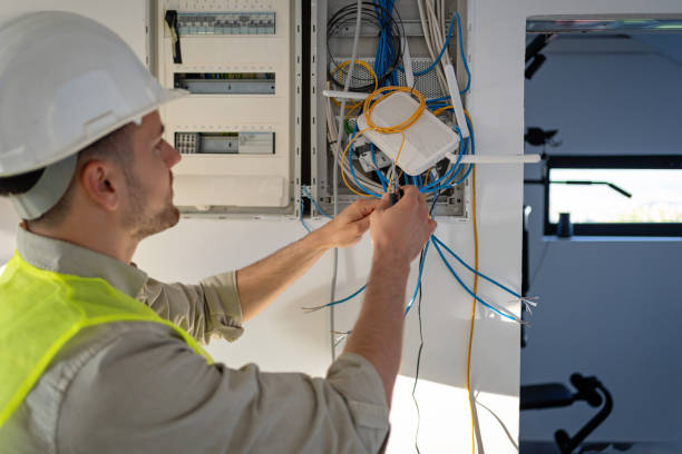 Best Affordable Emergency Electrician  in West Buechel, KY